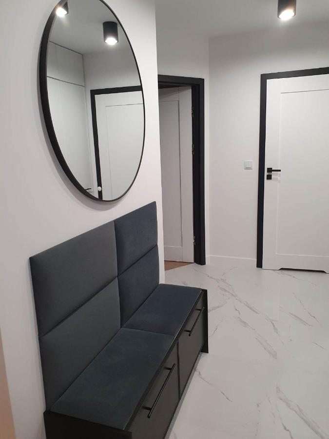 Apartament 3 Pokojowy Lub Pokoj W Mieszkaniu W Nowym Bloku Warsawa Bagian luar foto