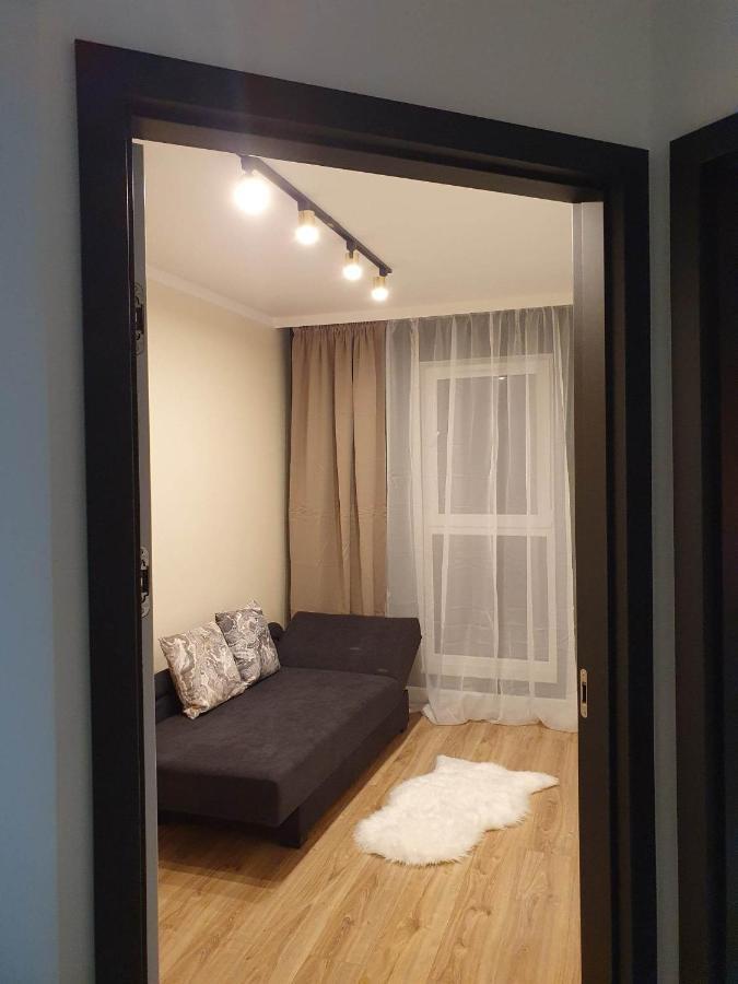 Apartament 3 Pokojowy Lub Pokoj W Mieszkaniu W Nowym Bloku Warsawa Bagian luar foto