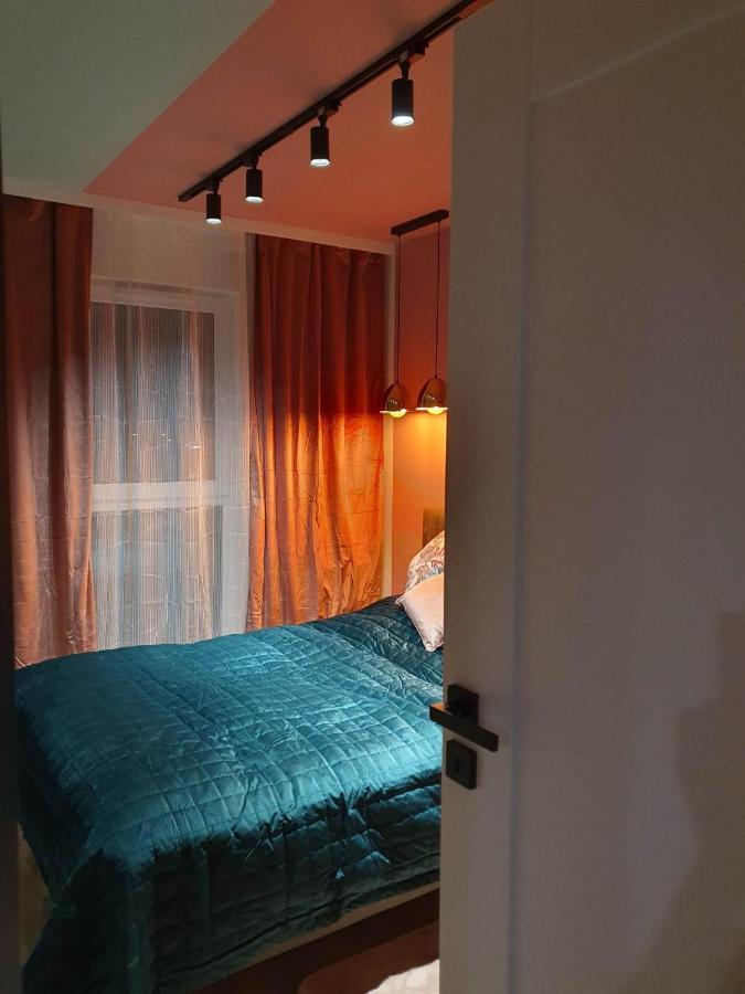 Apartament 3 Pokojowy Lub Pokoj W Mieszkaniu W Nowym Bloku Warsawa Bagian luar foto
