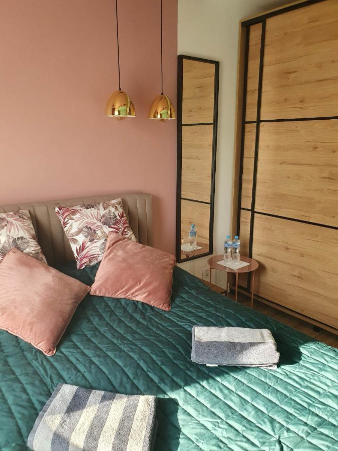 Apartament 3 Pokojowy Lub Pokoj W Mieszkaniu W Nowym Bloku Warsawa Bagian luar foto