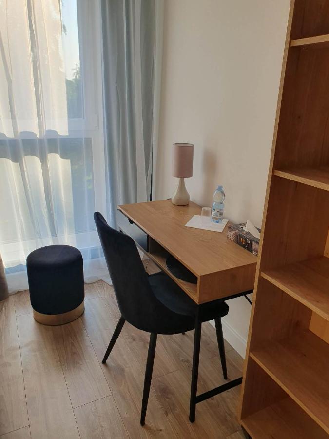 Apartament 3 Pokojowy Lub Pokoj W Mieszkaniu W Nowym Bloku Warsawa Bagian luar foto