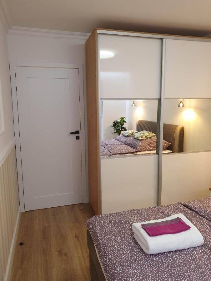 Apartament 3 Pokojowy Lub Pokoj W Mieszkaniu W Nowym Bloku Warsawa Bagian luar foto